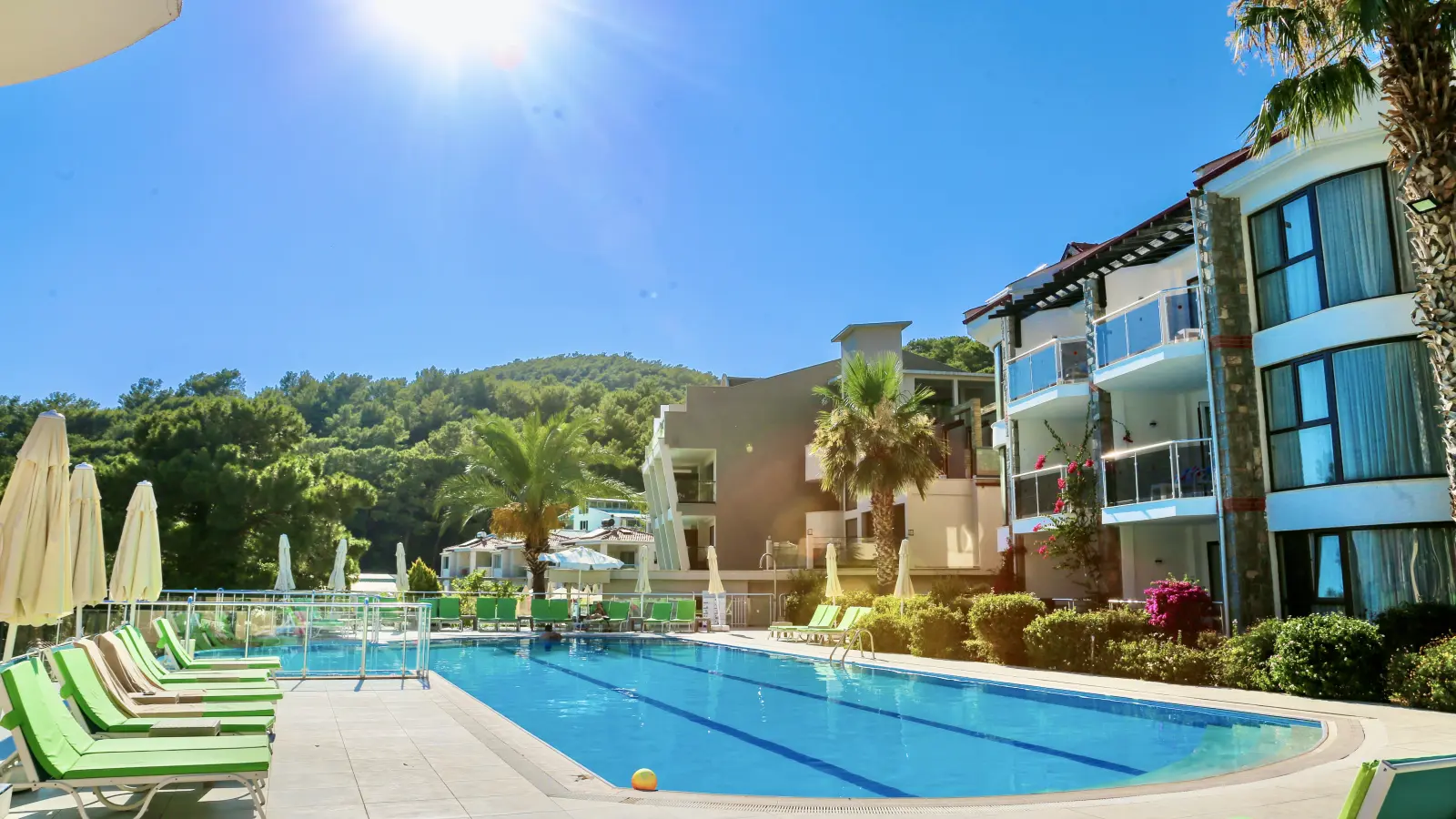 Doğanın Kalbinde Unutulmaz Bir Tatil Deneyimi <br>Sertil Deluxe Tropical Suites’de!